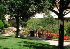 Résidence Les Hespérides Lyon Croix Rousse - Résidence Services Seniors à Lyon