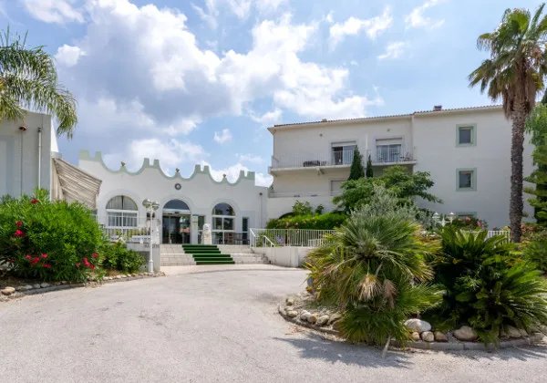 Le Parc Bellisa - Résidence Services Seniors à La Londe-les-Maures
