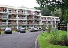 Foyer Logement Le Vallon Vert - Résidence Services Seniors à Mouvaux