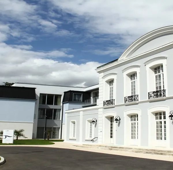 Le Château de Champlatreux - Maison de retraite / EHPAD à Saintry-sur-Seine