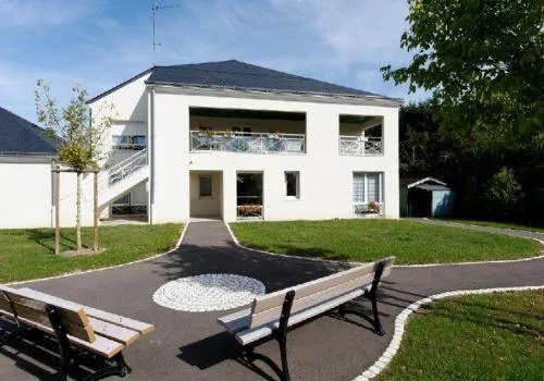 Résidence Autonomie Maison Blanche - Résidence Services Seniors à Saint-Cyr-sur-Loire
