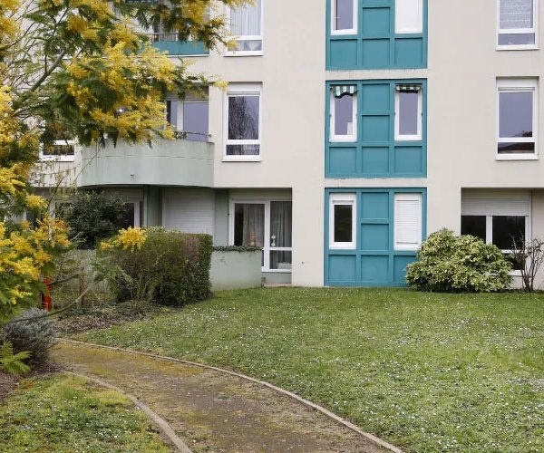 Résidence Les Portiques - Résidence Services Seniors à Chatou