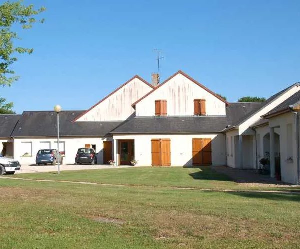 Residence La Guinguette - Résidence Services Seniors à Oucques