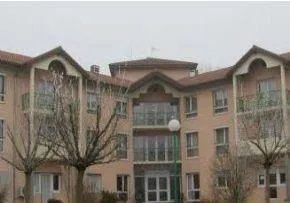 Residence Les Pivoles - Maison de retraite / EHPAD à La Verpillière