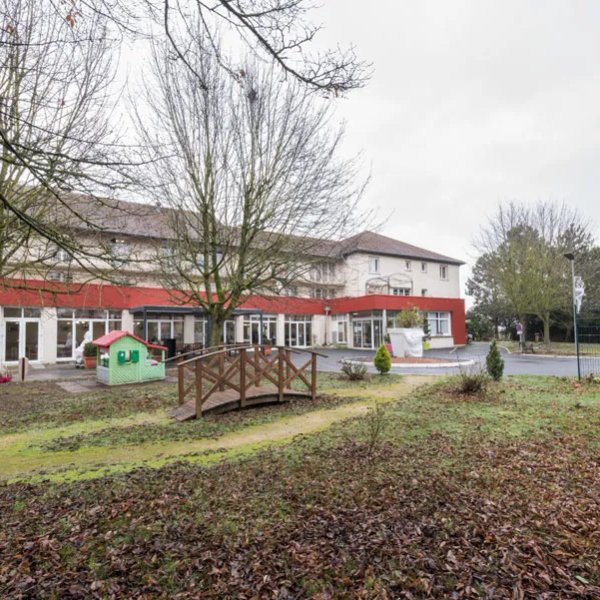 EHPAD Les Jardins d'Athis - Maison de retraite / EHPAD à Athis