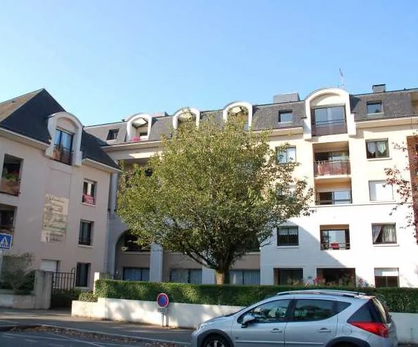 Les Jardins D'Avesnieres - Résidence Services Seniors à Laval