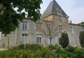 Foyer Logement Leonce Vieljeux - Résidence Services Seniors à La Rochelle