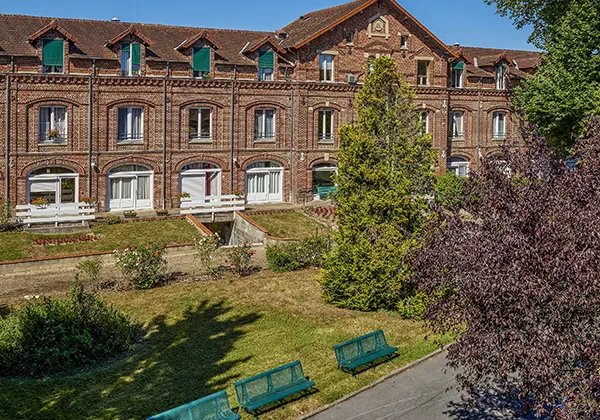 Les Jardins de la Tour - Maison de retraite / EHPAD à Trie-Château