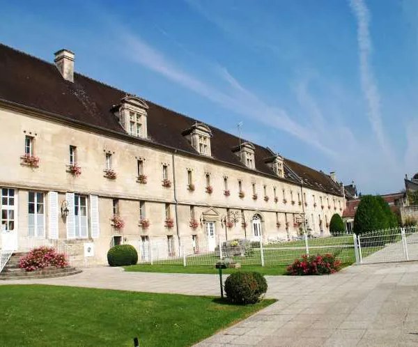 Résidence Saint-Georges - Maison de retraite / EHPAD à Cœuvres-et-Valsery