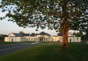 Maison De Retraite Clairefontaine - Maison de retraite / EHPAD à Noyant