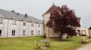 Photo de Residence Hostellerie du Chateau Lorcy