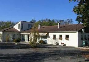 Foyer Residence Lou Cantou Dau Pinier - Résidence Services Seniors à Boulazac