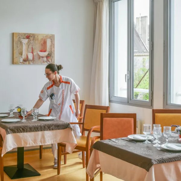 Korian L'Ermitage - Maison de retraite / EHPAD à Louviers