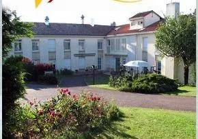 Photo de Maison De Retraite De La Tessoualle - Maison de retraite / EHPAD