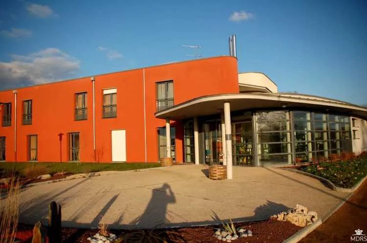 Ehpad Les Rondines - Maison de retraite / EHPAD à Bourg-des-Comptes
