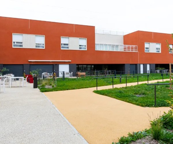 Résidence Adélaïde Hautval - Maison de retraite / EHPAD à Villiers-le-Bel