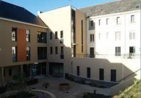 Photo de Ehpad Les Hauts Du Chateau - Maison de retraite / EHPAD