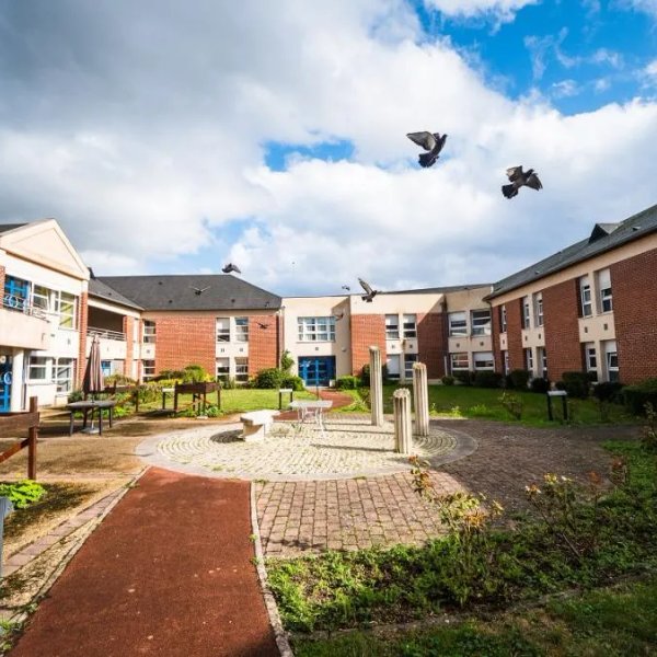EHPAD Weppes - Hébergement Temporaire - Maison de retraite / EHPAD à Fournes-en-Weppes