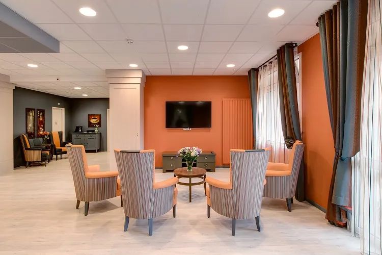 Photo de Residence Les Chenes Rouges