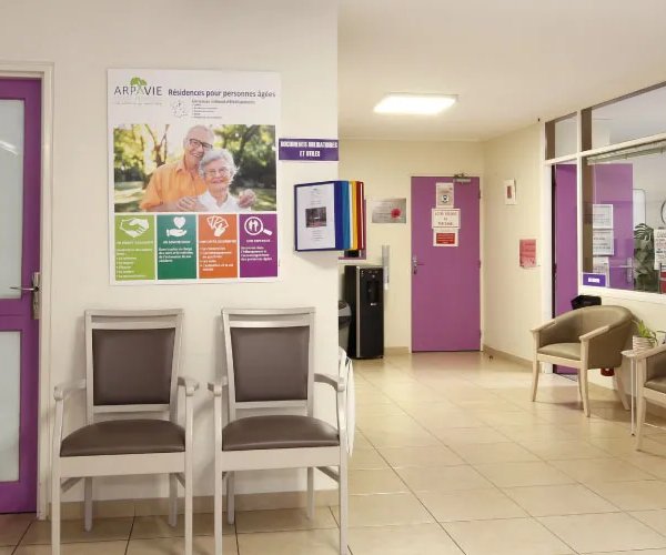 Résidence Les Cèdres - Résidence Services Seniors à Ézanville