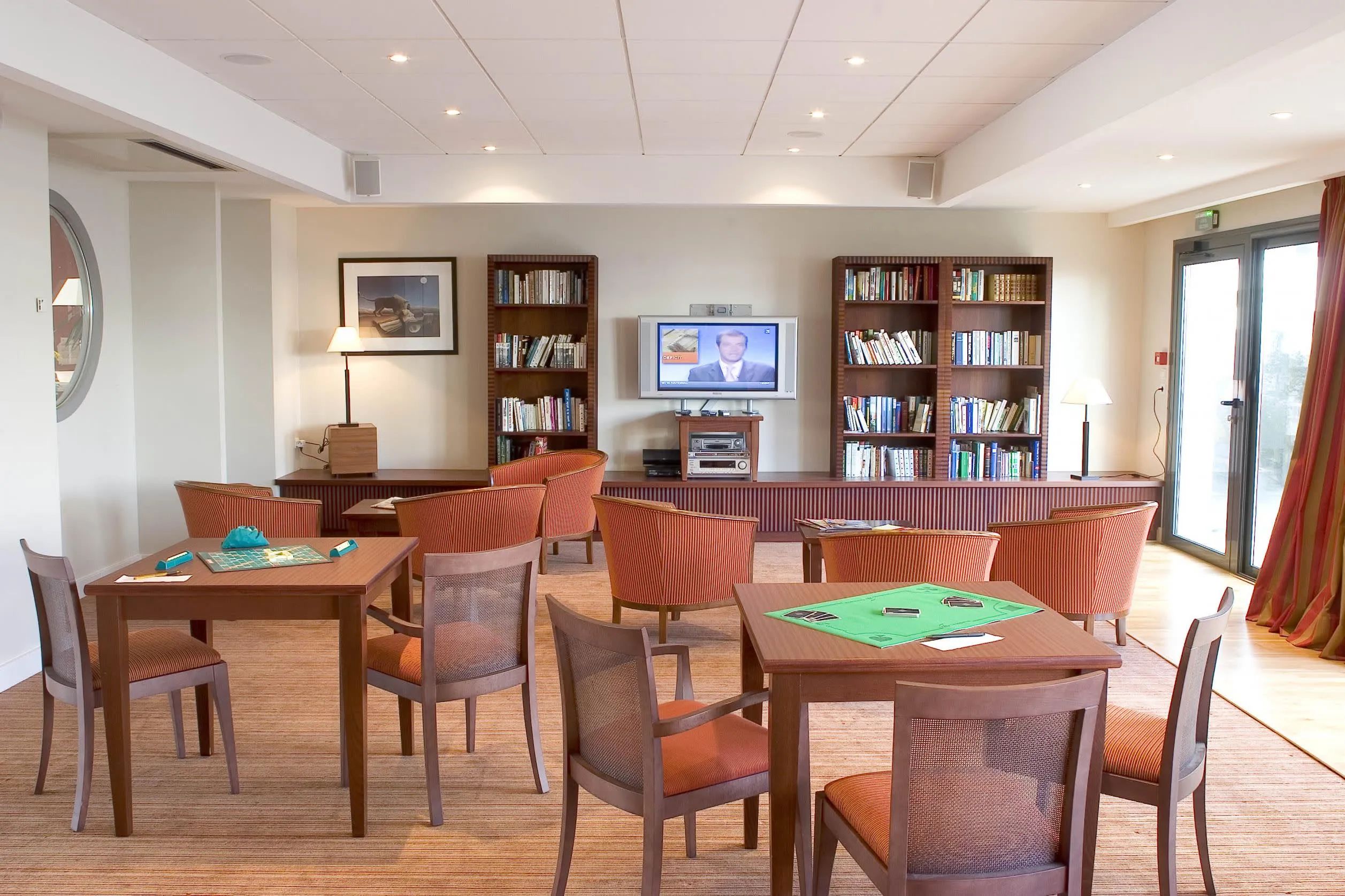 Résidence Domitys Le Village - Résidence Services Seniors à Vierzon