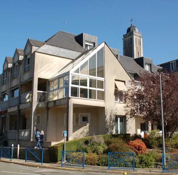 Residence Du Rocher Fleuri - Maison de retraite / EHPAD à Laval