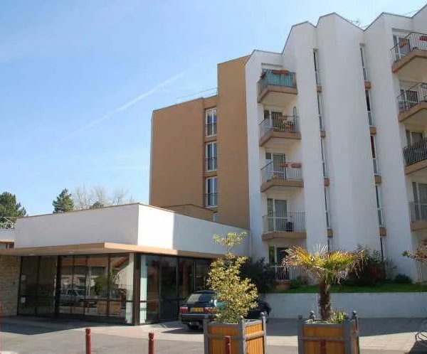 Residence Du Moulin - Résidence Services Seniors à Cachan