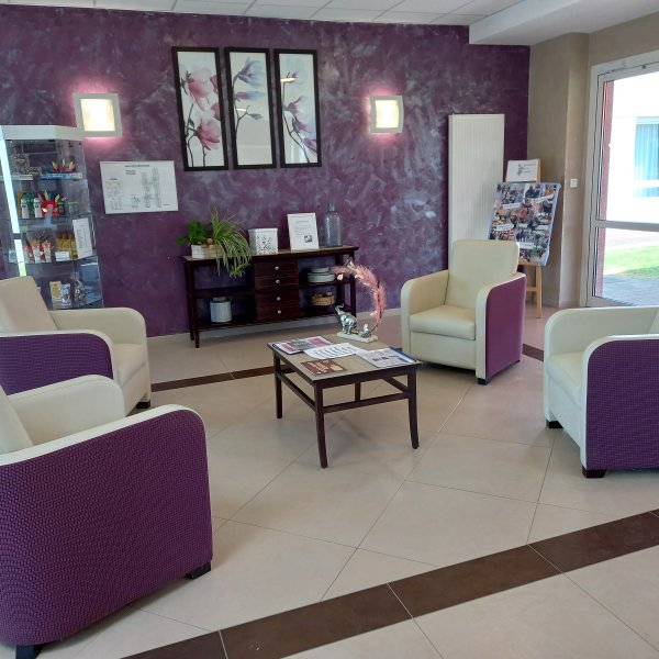 Résidence La Reine Des Pres - Maison de retraite / EHPAD à Berlaimont