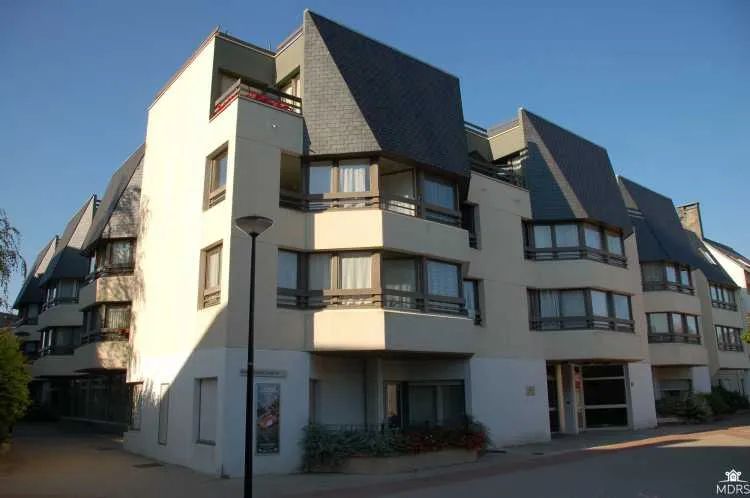 Residence de la  Folie Couvre Chef - Résidence Services Seniors à Caen