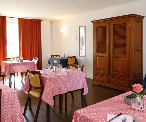 Résidence Fleurie - Résidence Services Seniors à Mantes-la-Jolie