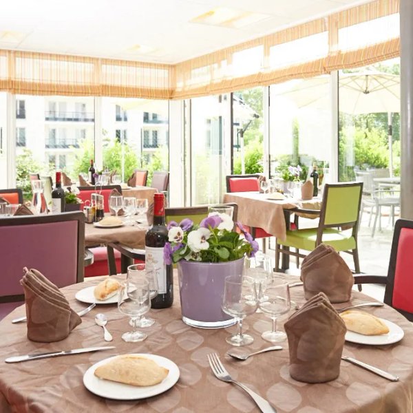 Résidence Simon Vouet - Maison de retraite / EHPAD à Le Port-Marly