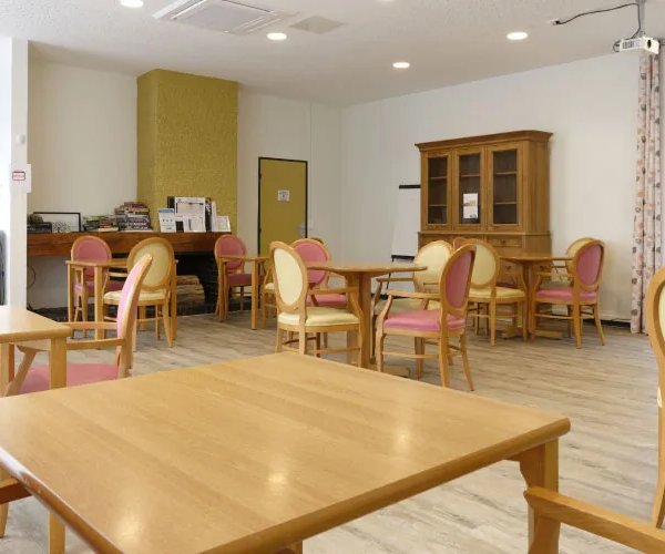 Residence Les Lozaits - Résidence Services Seniors à Villejuif