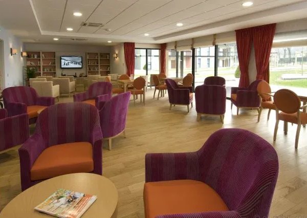 Résidence Domitys L'Arbre d'Or - Résidence Services Seniors à Laillé