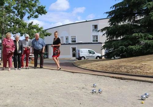 Photo principale de Residence Retraite Du Lac De St Pryve - Maison de retraite / EHPAD