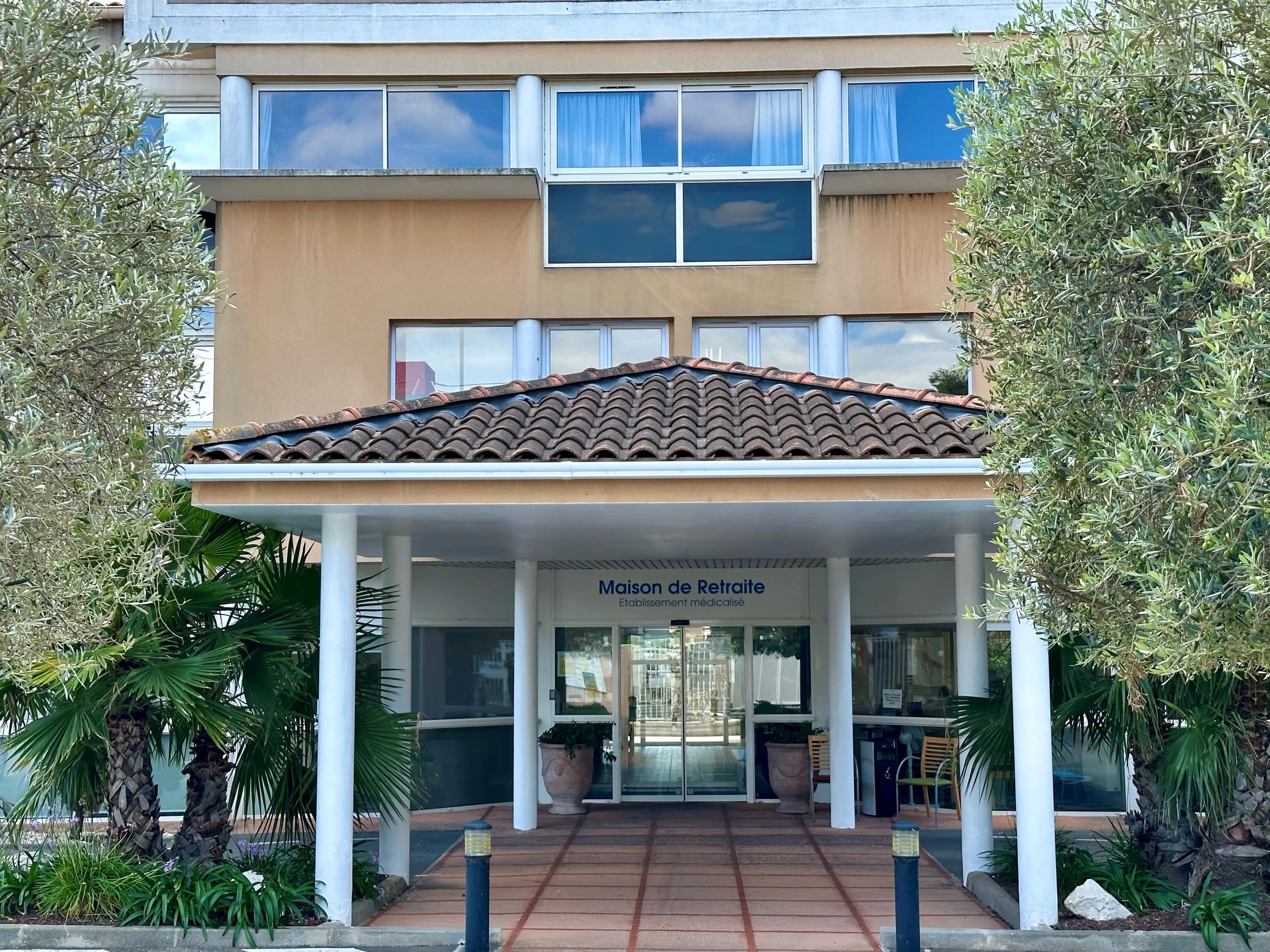 Résidence Les Jardins Du Mazet - Maison de retraite / EHPAD à Fos-sur-Mer