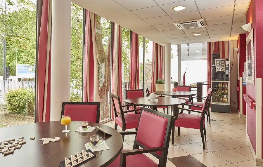 Résidence Médicis - Maison de retraite / EHPAD à Argenteuil