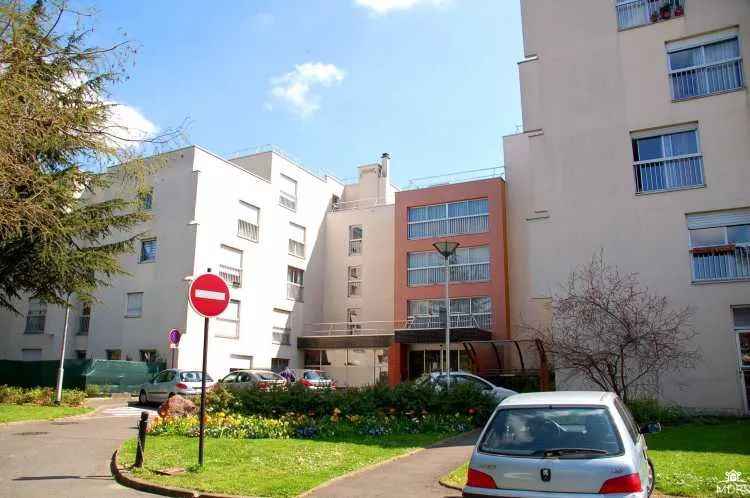 Foyer-Logement Les Cèdres - Résidence Services Seniors à Aulnay-sous-Bois