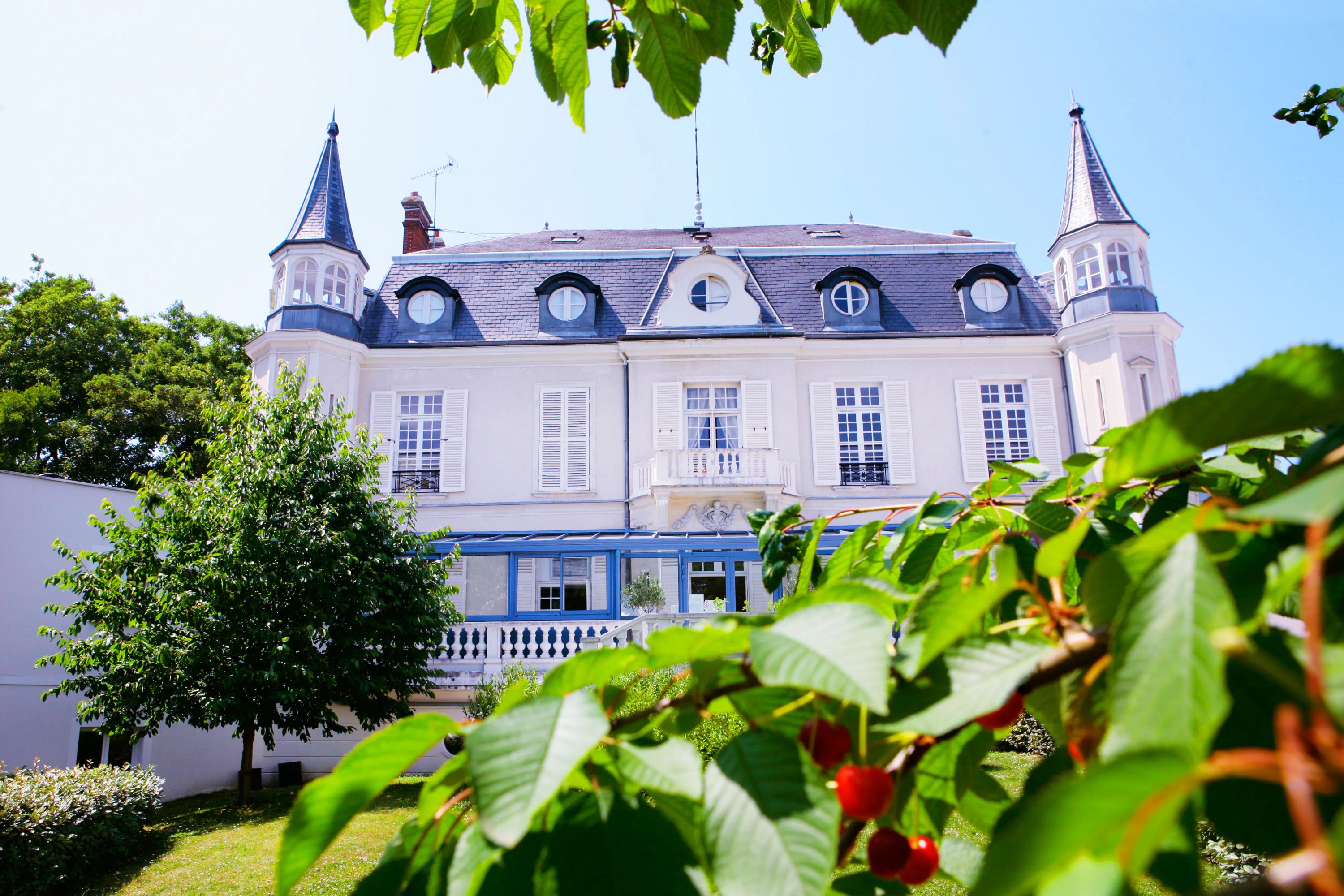 Résidence Services Le Chateau de Louche - Résidence Services Seniors à Annet-sur-Marne